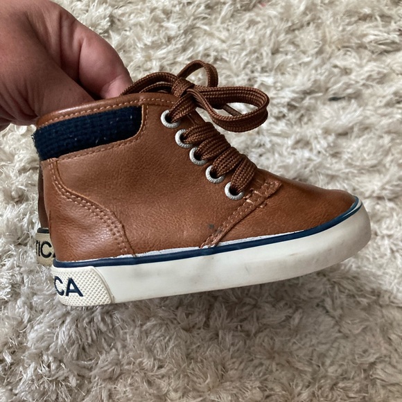 Nautica Sneaker Boots - Picture 3 of 8